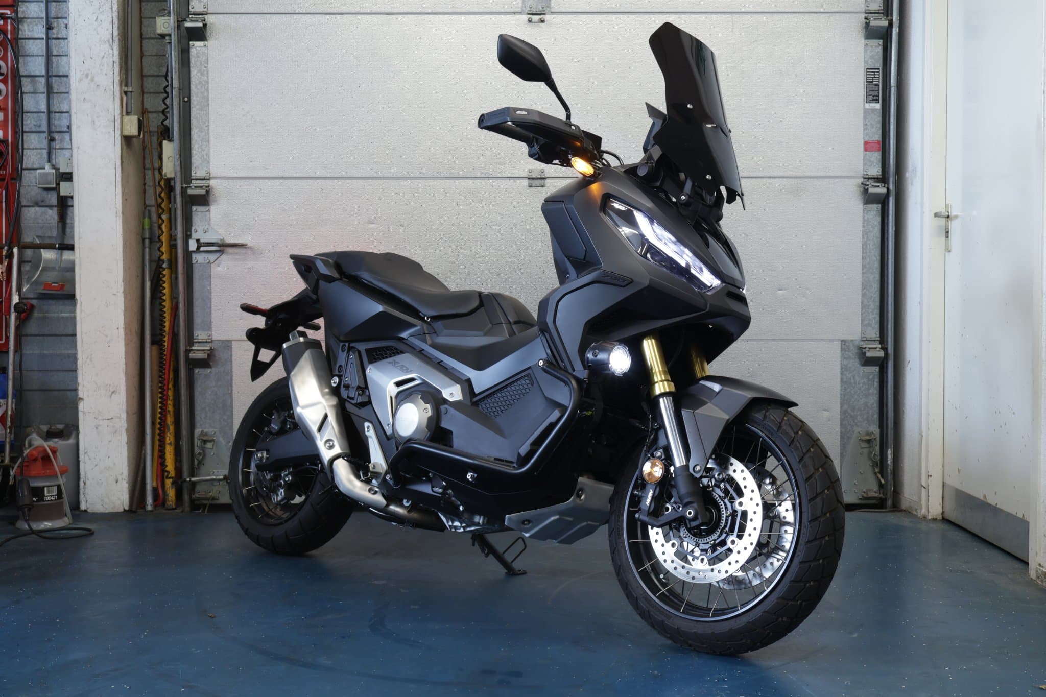 Honda X-ADV 750 Black Edition